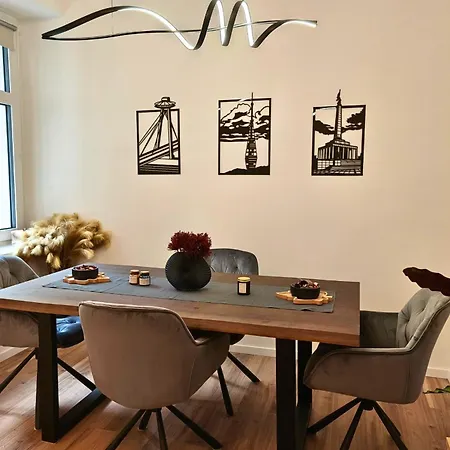 Cozyhome Lux 公寓 *